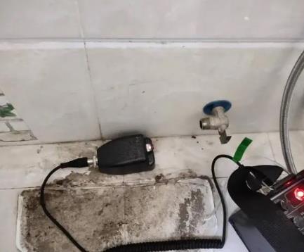 安乡屋顶漏水维修公司分享下卫生间漏水的危害及解决方法